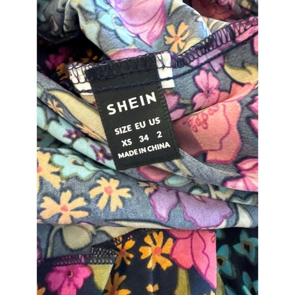 Resort Style Flower Print Romper, Size 2 (XS) - Picture 6 of 10